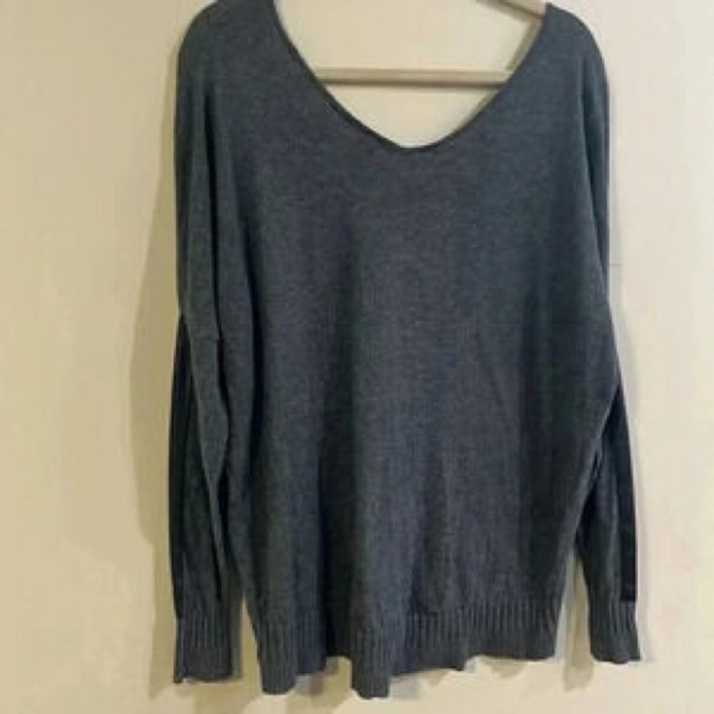 V-Neck Long Sleeve Women's Sweater - Dark Gray - Picture 9 of 9